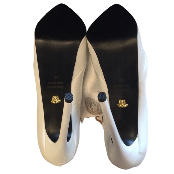 ‼️❤️🔥Versace Medusa Head Palazzo Platform Pump 👠 - Picture 12 of 12